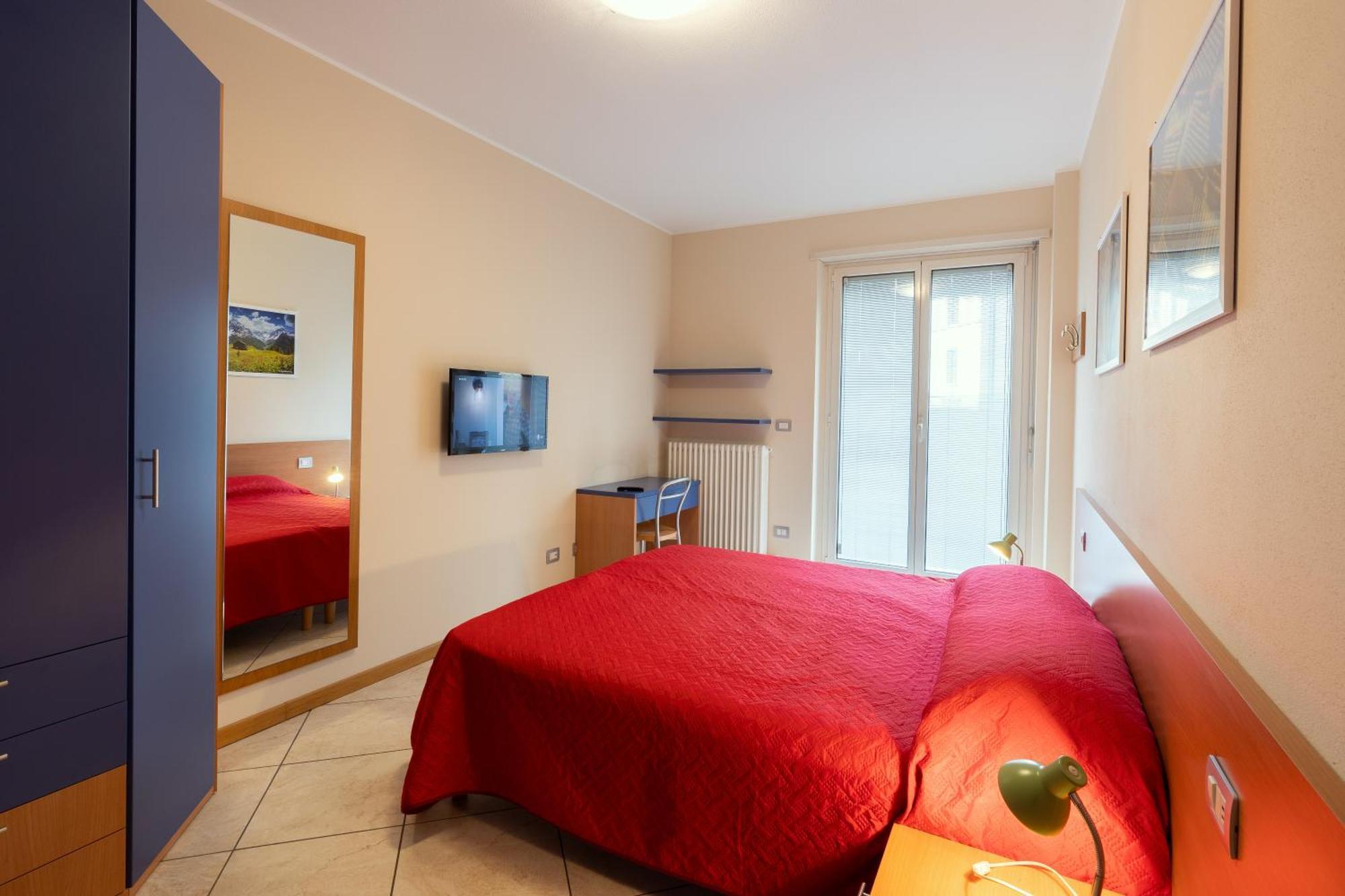 Residenza Il Castello Apartman Sondrio Szoba fotó