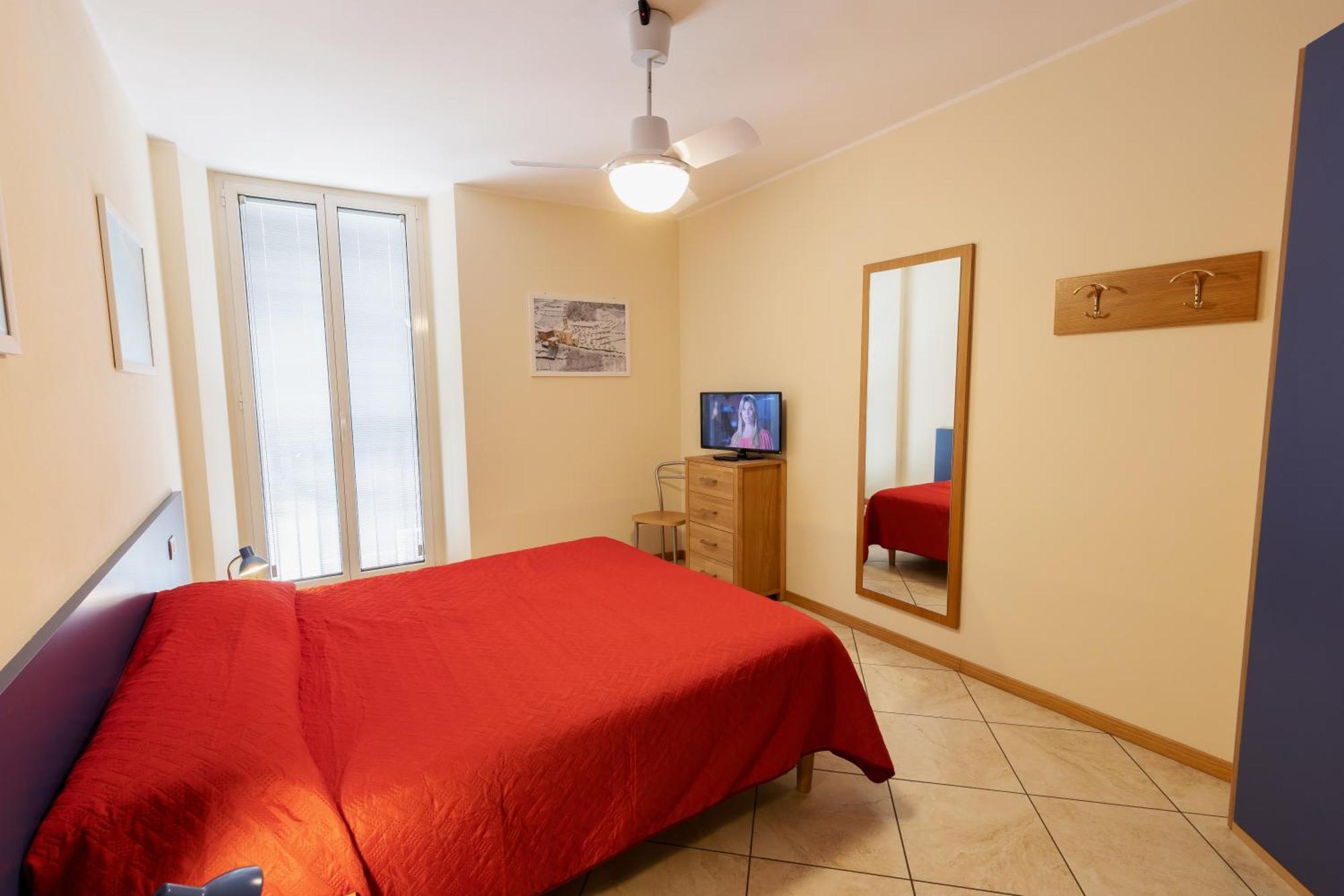 Residenza Il Castello Apartman Sondrio Szoba fotó