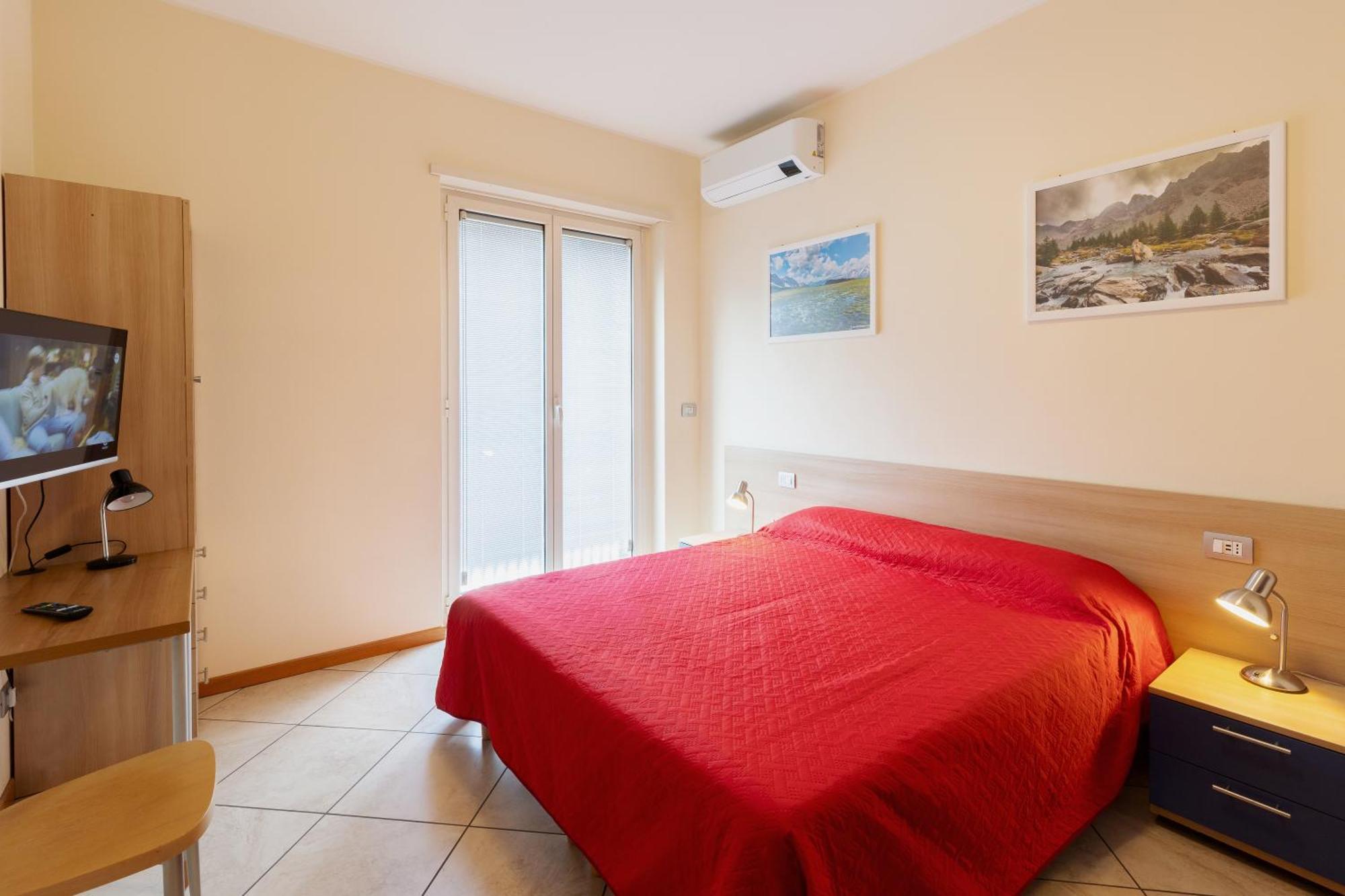 Residenza Il Castello Apartman Sondrio Szoba fotó