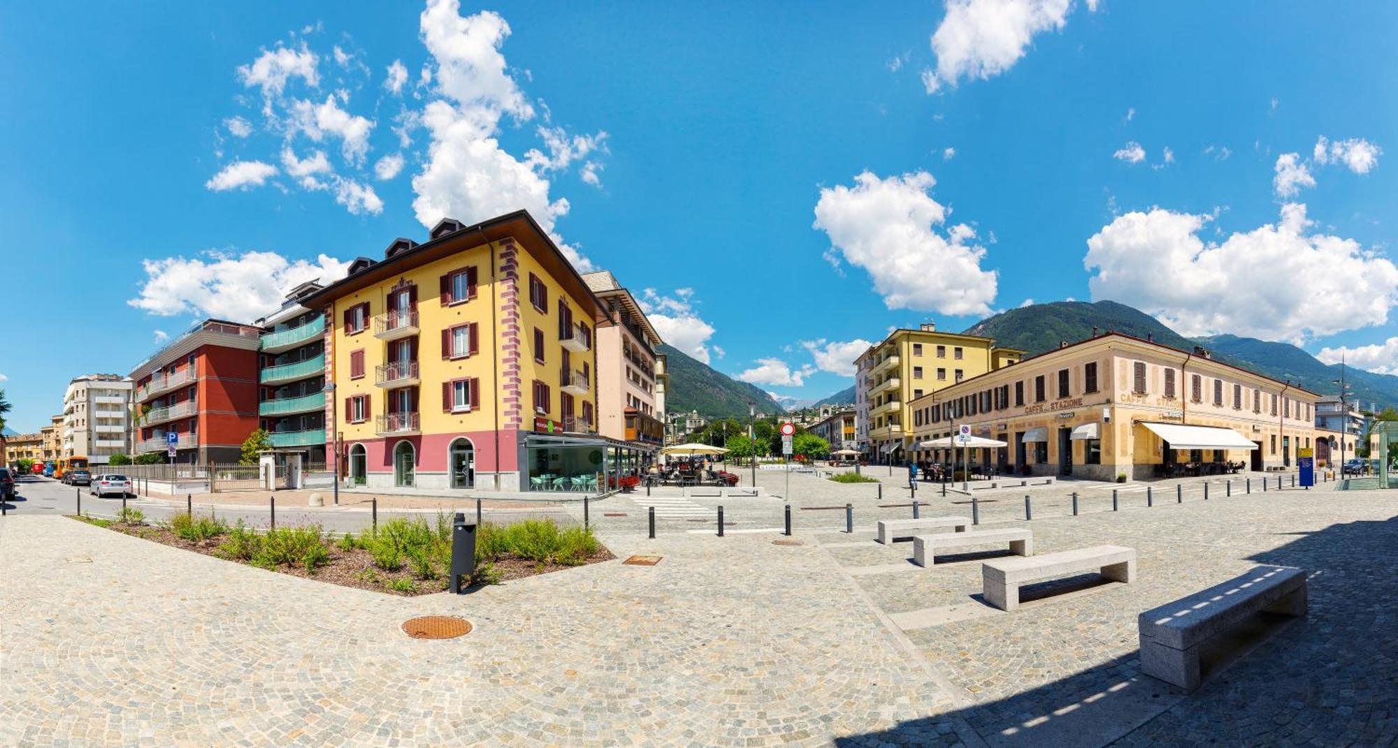 Residenza Il Castello Apartman Sondrio Kültér fotó