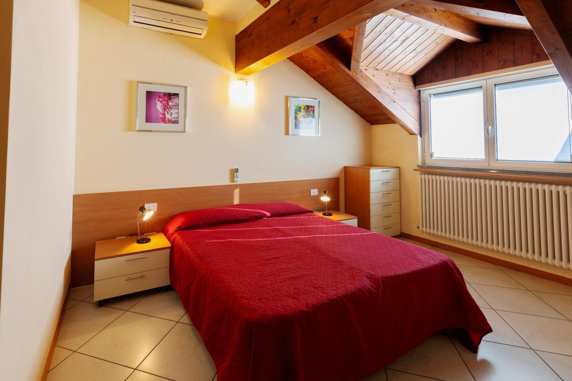 Residenza Il Castello Apartman Sondrio Kültér fotó