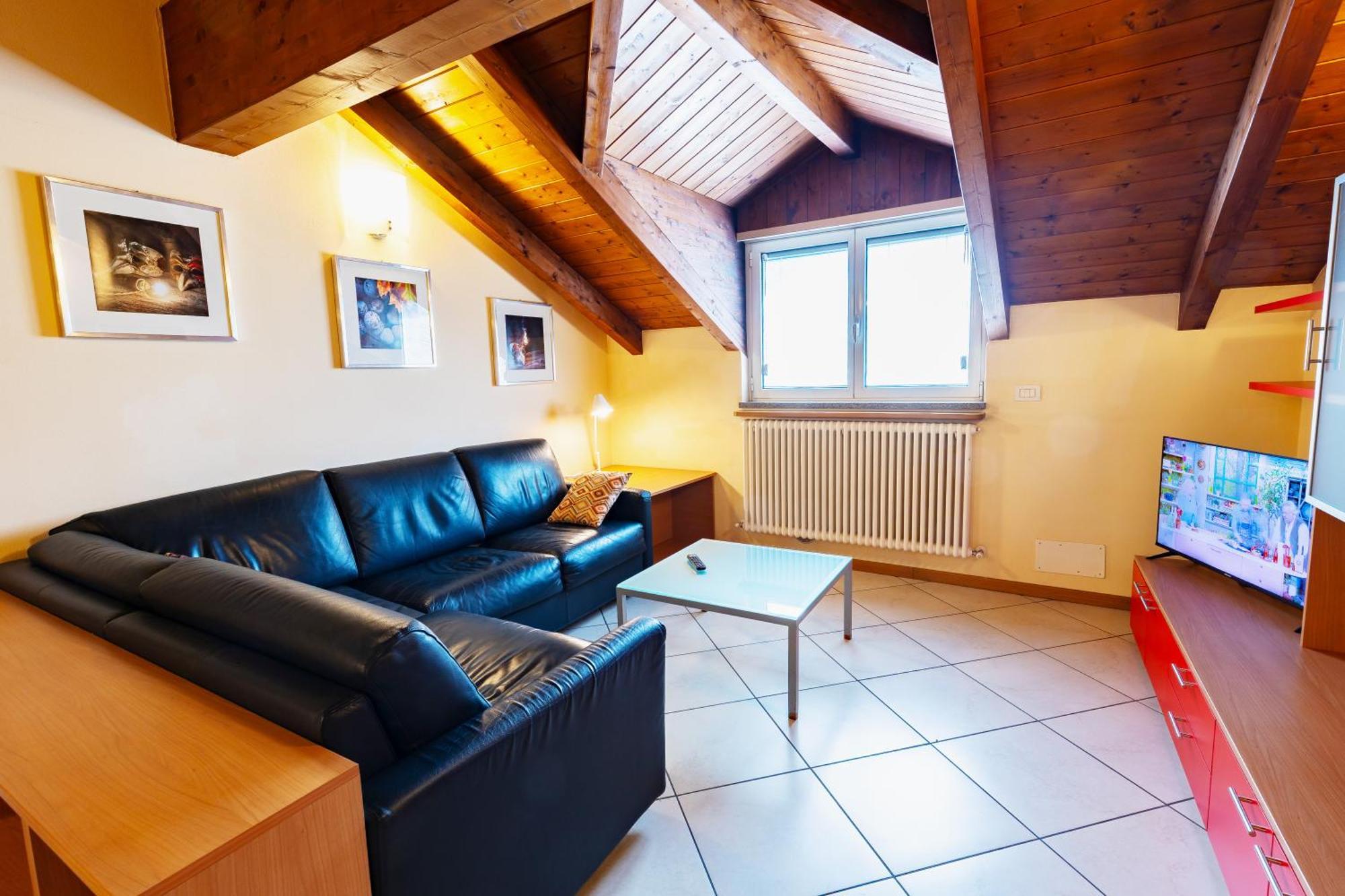 Residenza Il Castello Apartman Sondrio Szoba fotó